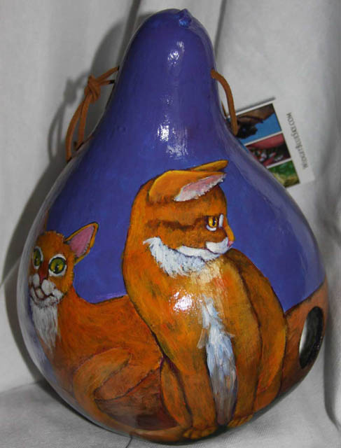 gourd birdhouse with cat painting